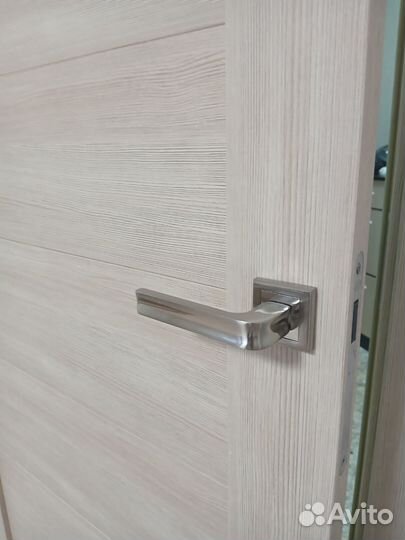 Дверь межкомнатная 800 х 2000 с коробкой бу