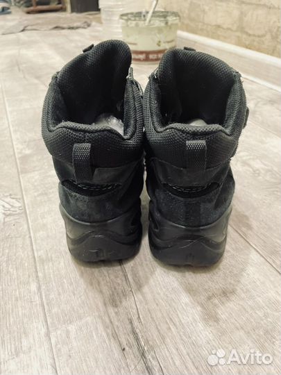 Ботинки демисезонные