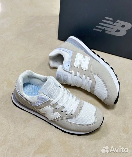 Кроссовки женские new balance