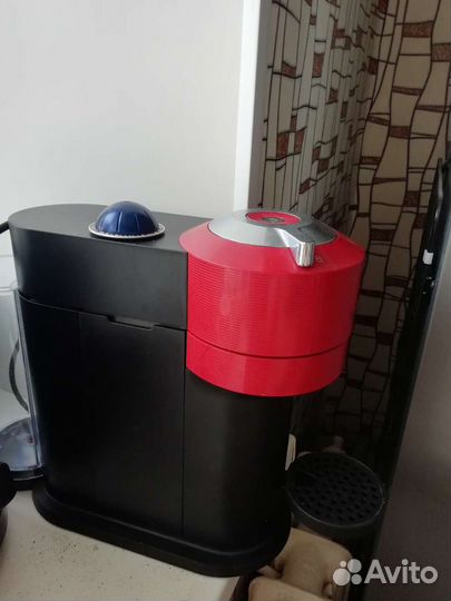 Кофемашина капсульная неспрессо вертуо