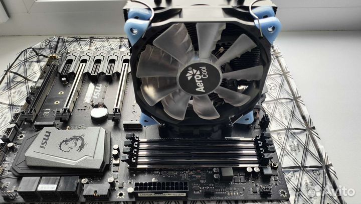 Intel core i5 9600k z370 gaming M5 ddr 16gb