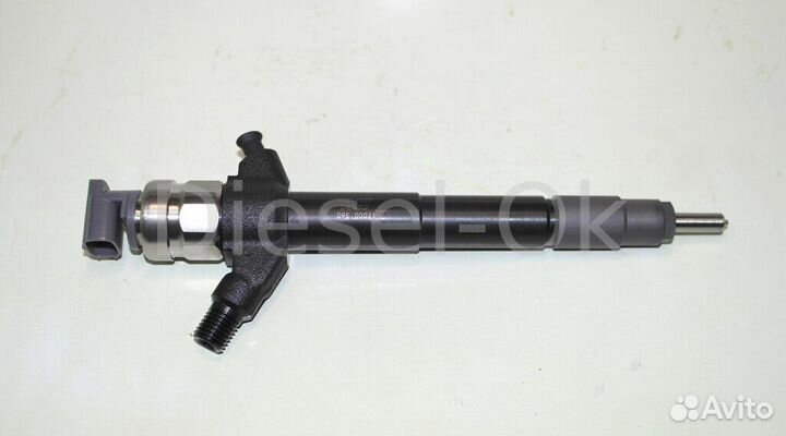 Форсунка топливная 4M41 DiD L200 1465A307