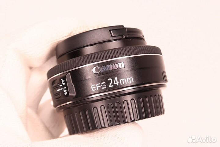 Объектив Canon EF-S 24mm f/2.8 STM +допы