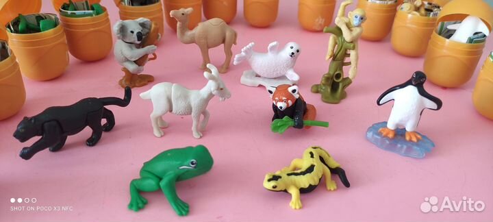 Игрушки киндер natoons 2024