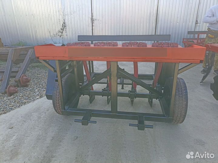 Сеялка Фермер Техника СТВ-4Р, 2023