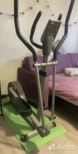 Эллиптический тренажер torneo