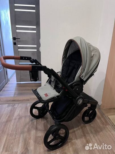 Коляска 3 в 1 Verdi Futuro 02 Stone Grey