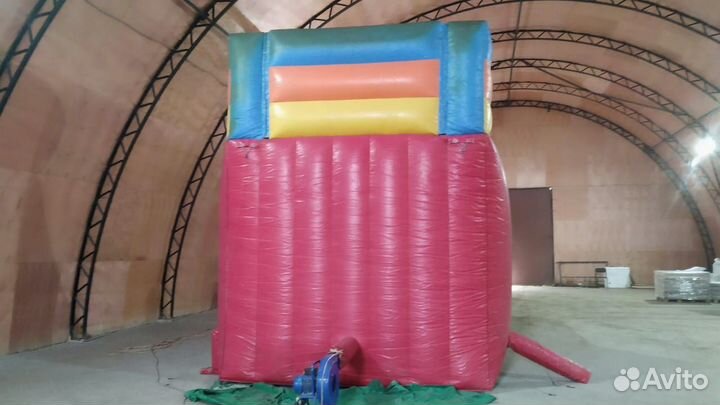 Надувная горка