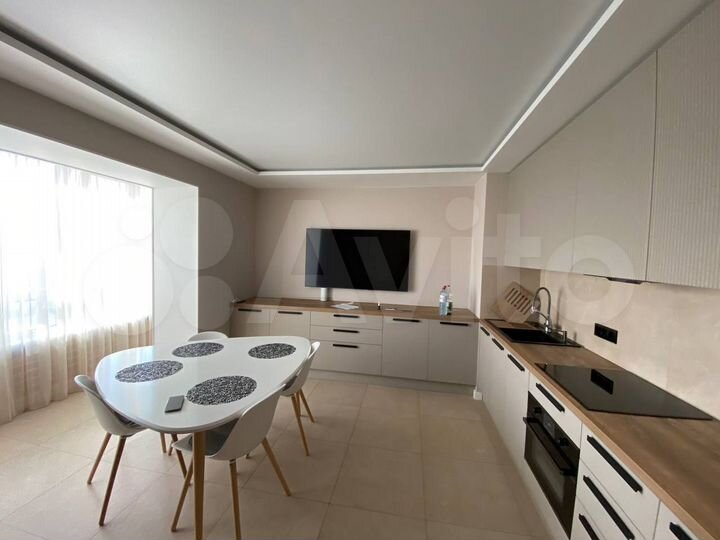 3-к. квартира, 83,5 м², 15/20 эт.