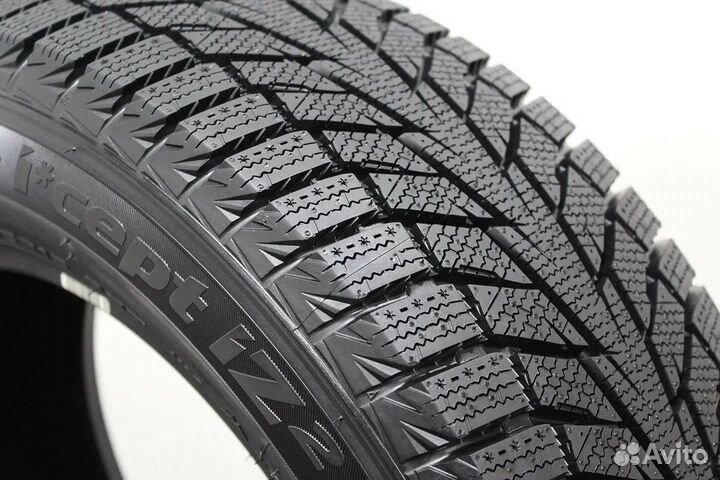 Hankook Winter I'Cept iZ 2 W616 225/55 R17 101T