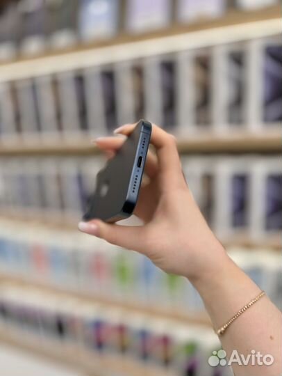 iPhone 15 Pro, 128 ГБ