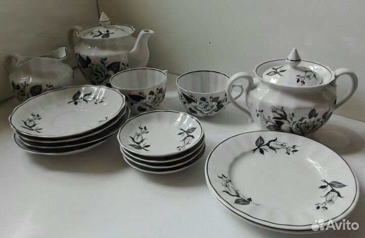 Чёрная роза, редкий кофейный сервиз Вербилки, СССР