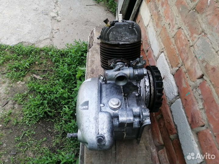 Двигатель мотороллер муравей