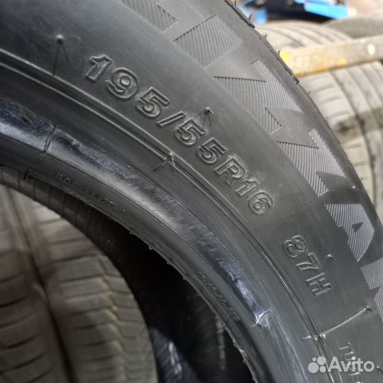 Bridgestone Blizzak LM-32 195/55 R16