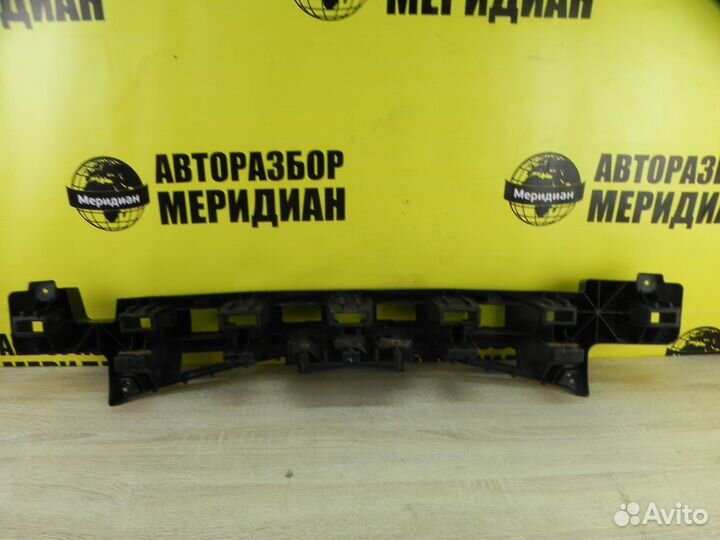 Hyundai Solaris Абсорбер переднего бампера