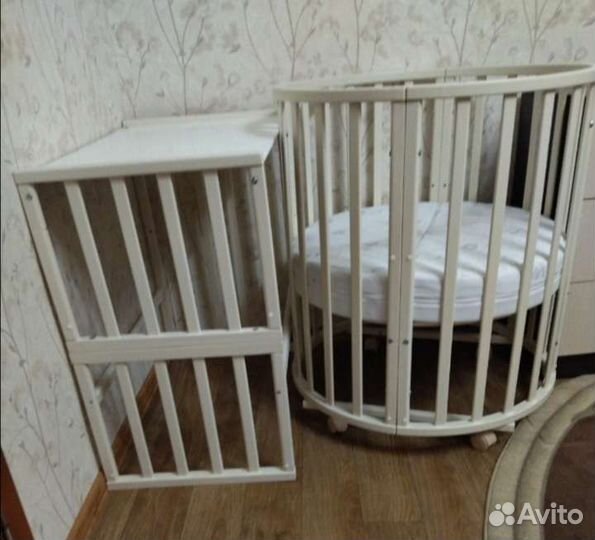 Кроватка трансформер с маятником