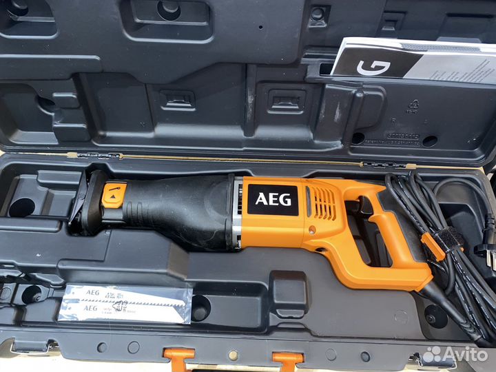 Сабельная пила AEG US1300