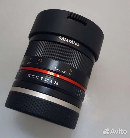 Объектив Samyang 8mm F 2,8 E-mount б/у