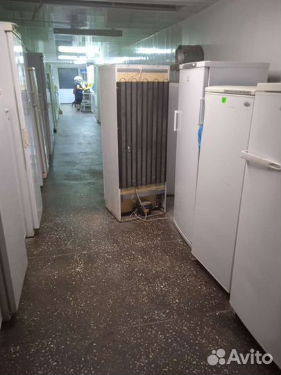 Ремонт холодильников морозильных камер