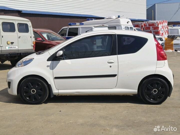 Peugeot 107 1.0 AMT, 2010, 111 000 км