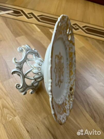 Тортница на ножке кпм