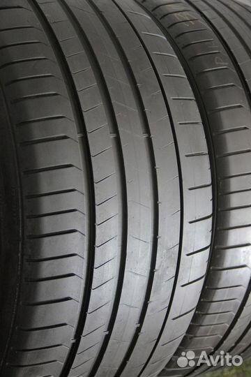 Pirelli P Zero PZ4 315/30 R21 105Y