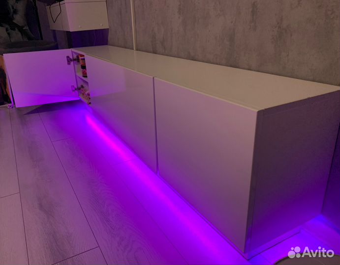 Тумба под телевизор