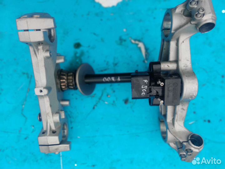 Траверса нижняя bmw f800 s st gt