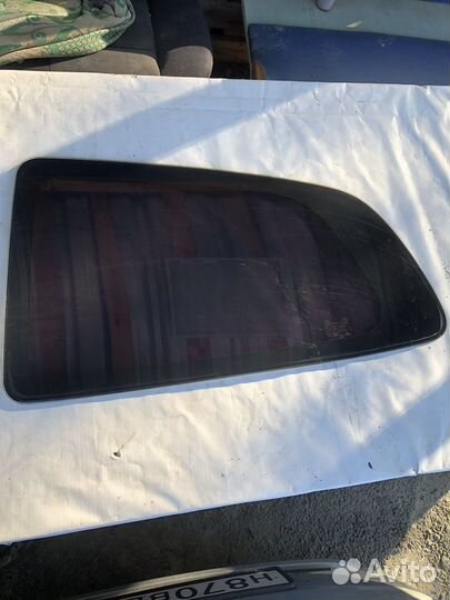 Стекло заднее левое hyundai getz купе