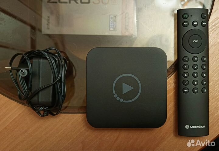 TV приставка Мегафон (M8S PRO+, новая)