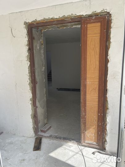 Дверь входная металлическая тамбурная