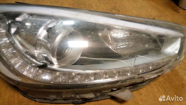 Фара правая hyundai solaris 1 2013г.в на запчасти