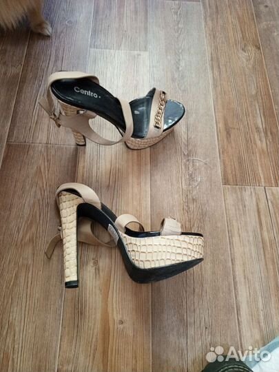 Отдам бесплатно женские вещи пакетом