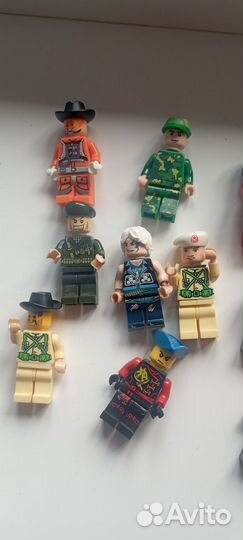 Lego человечки