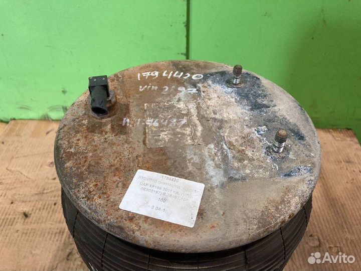 836NP10 пневмопод. со стак. DAF XF105