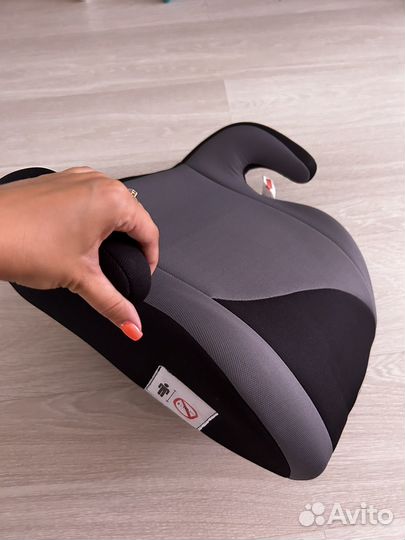 Автокресло бустер