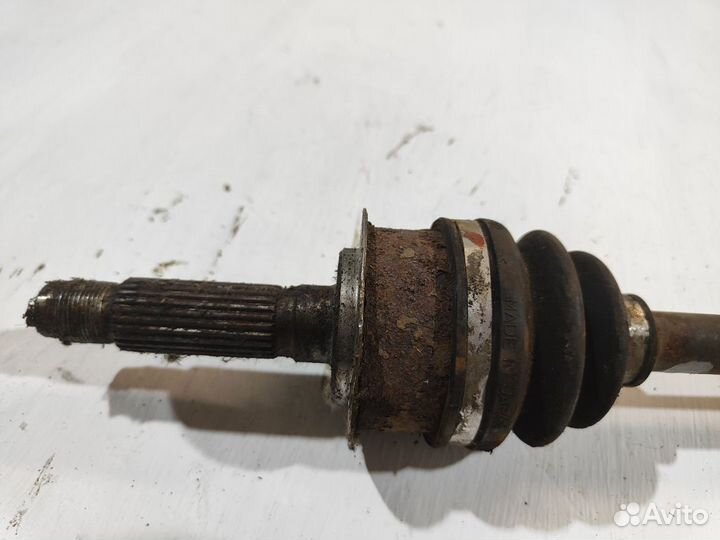 Привод задний Субару