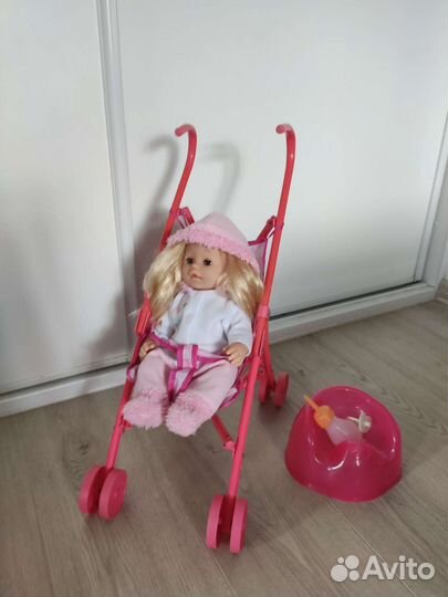 Кукла Валюша интерактивная