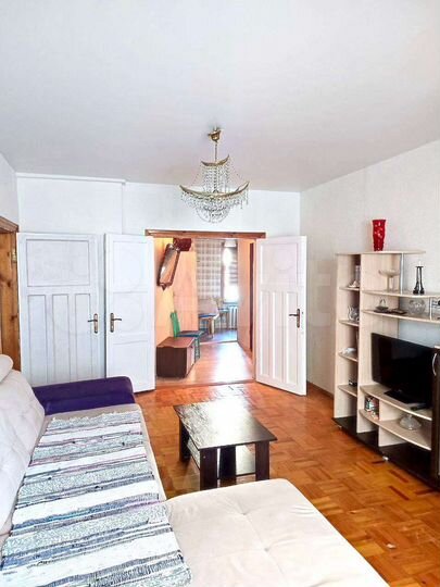 2-к. квартира, 40 м², 1/2 эт.