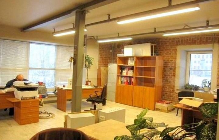 266м² осз у м.Нарвская