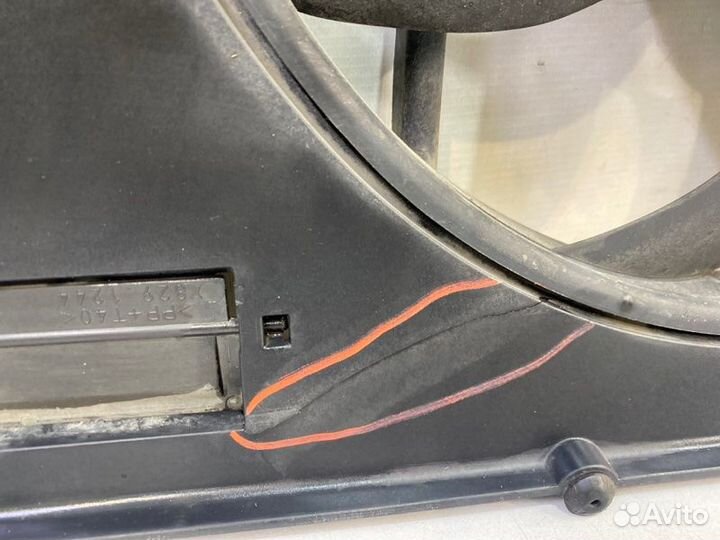 Диффузор в сборе Land Rover Freelander 2 L359