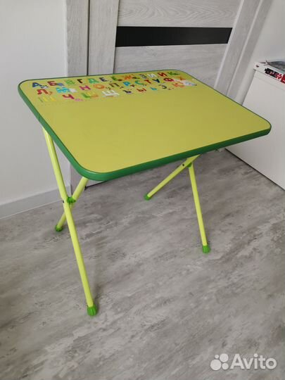 Детский столик развивающий