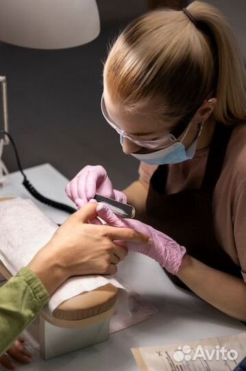 Обучение бесплатно мастер маникюра