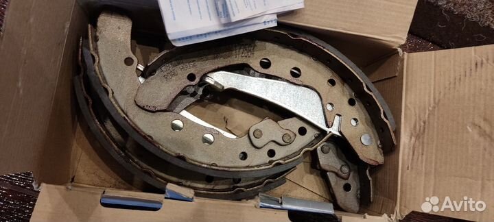 Тормозные колодки на audio 80