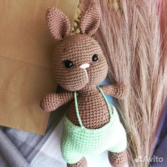 Вязаный зайчик