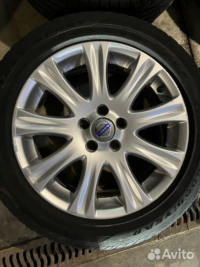 Комплект колес Volvo s80 cassini R17 225/50