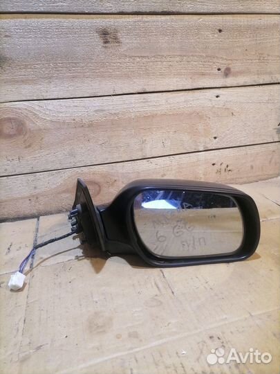Зеркало правое Mazda 6GG 2.0