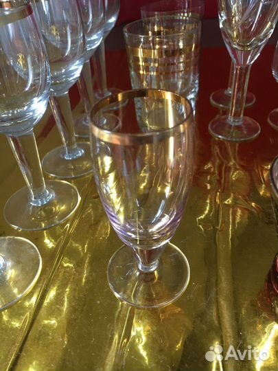 Рюмка и стопки. Цветное стекло. Винтаж