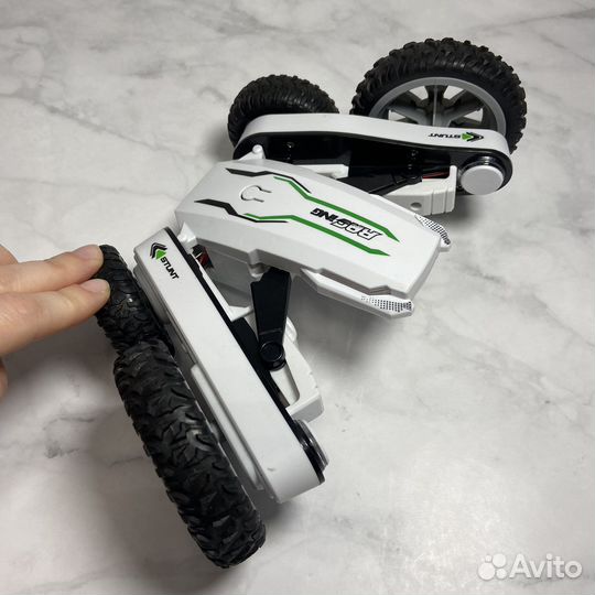 Радиоуправляемая машина