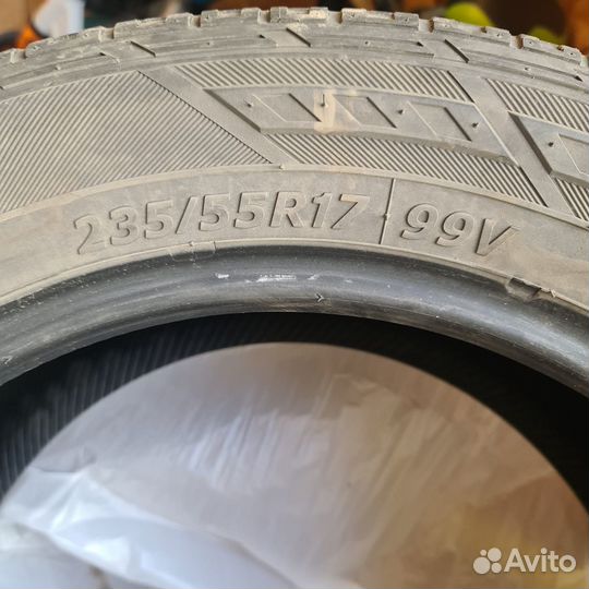 Hankook Dynapro HP RA23 235/55 R17 99